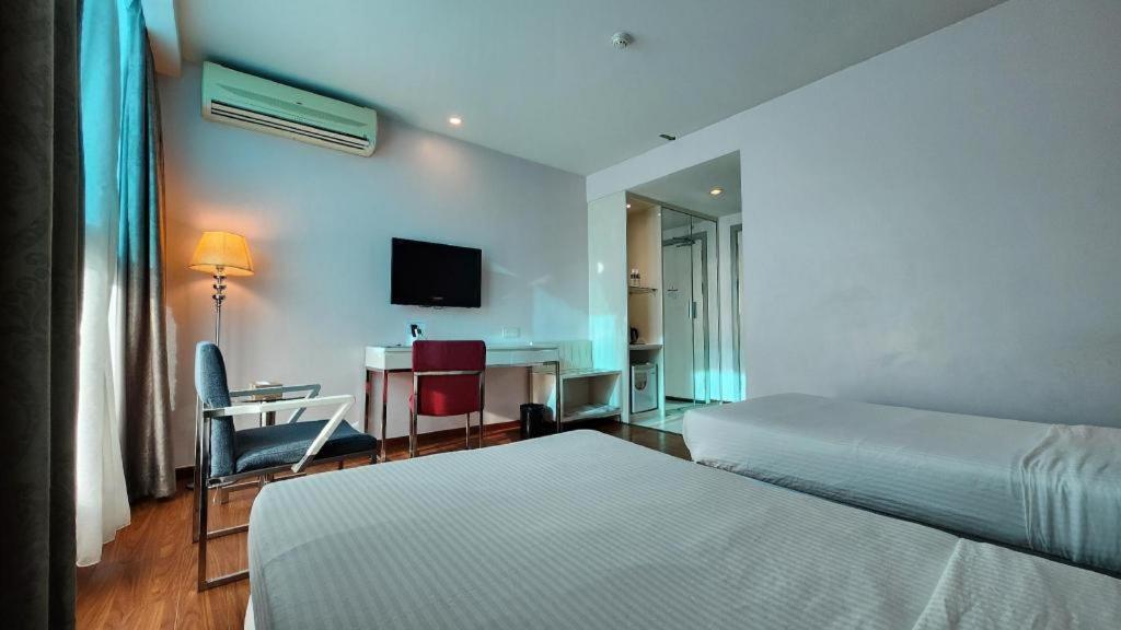 D North Star Hotel & Spa Sandakan Bagian luar foto