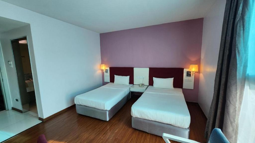 D North Star Hotel & Spa Sandakan Bagian luar foto